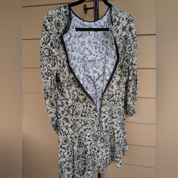 Zara Women's Basic Floral Green Print Mini Dress 3/4 Sleeves Viscose - Picture 6 of 12